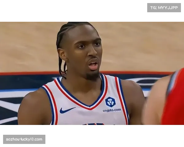 76人首节狂轰38分轻取快船 马克西29分引领球队四连胜